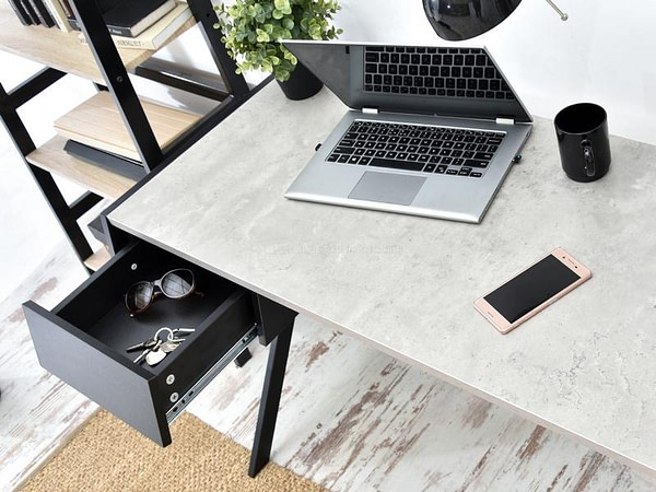 Íróasztalok és polcok DESIGNO íróasztal, beton-fekete 7